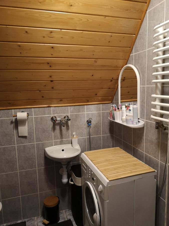 Вилла A Summer House Zarabie Domek Letniskowy Zarabie Мысленице Экстерьер фото