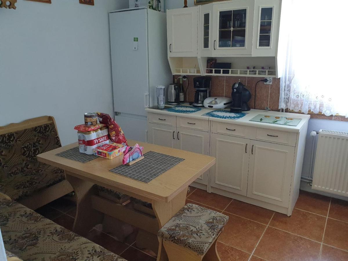 Вилла A Summer House Zarabie Domek Letniskowy Zarabie Мысленице Экстерьер фото