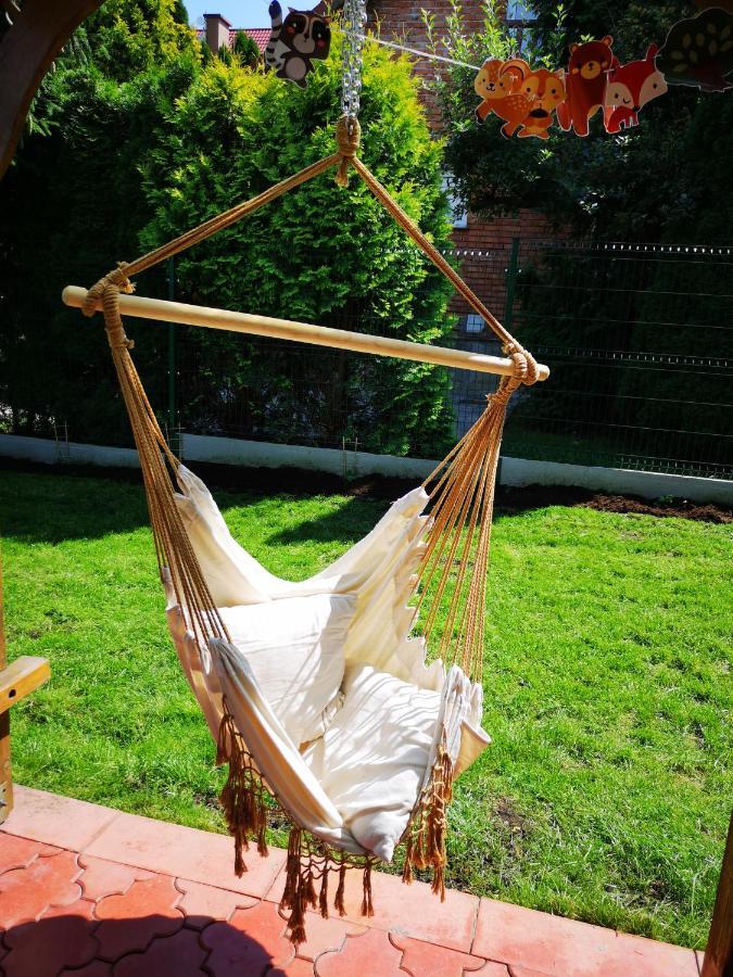 Вилла A Summer House Zarabie Domek Letniskowy Zarabie Мысленице Экстерьер фото