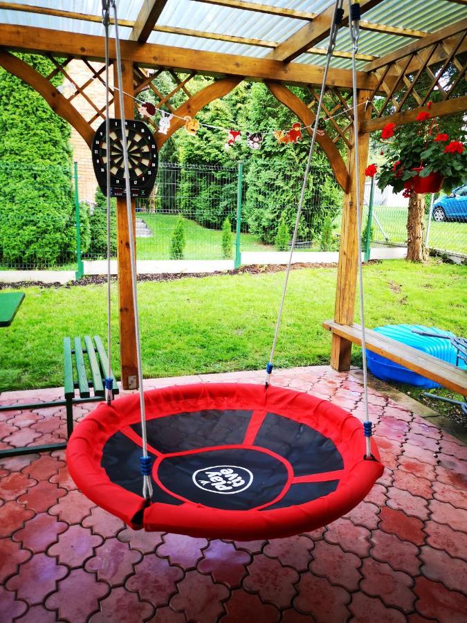 Вилла A Summer House Zarabie Domek Letniskowy Zarabie Мысленице Экстерьер фото